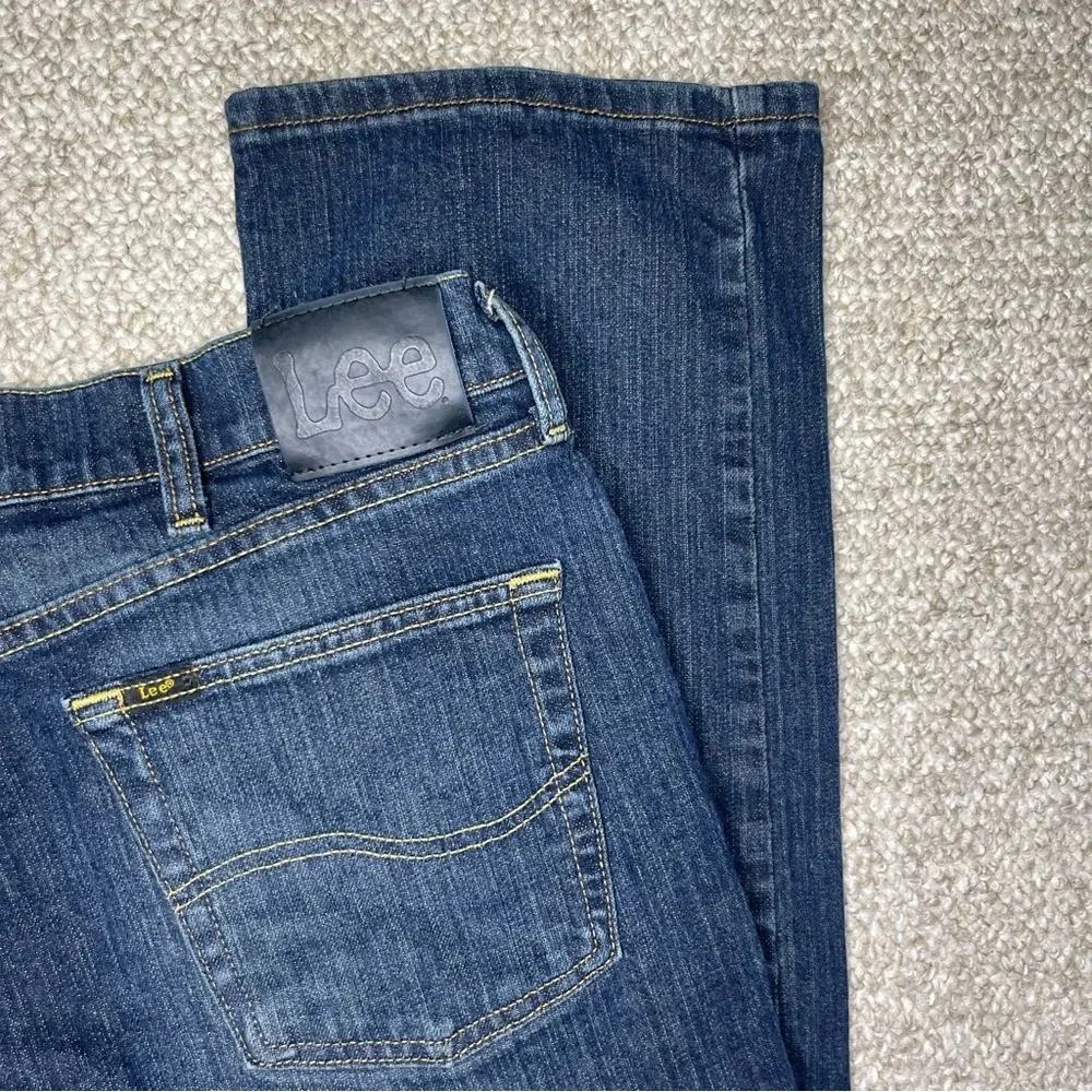 Lee relaxed fit jeans